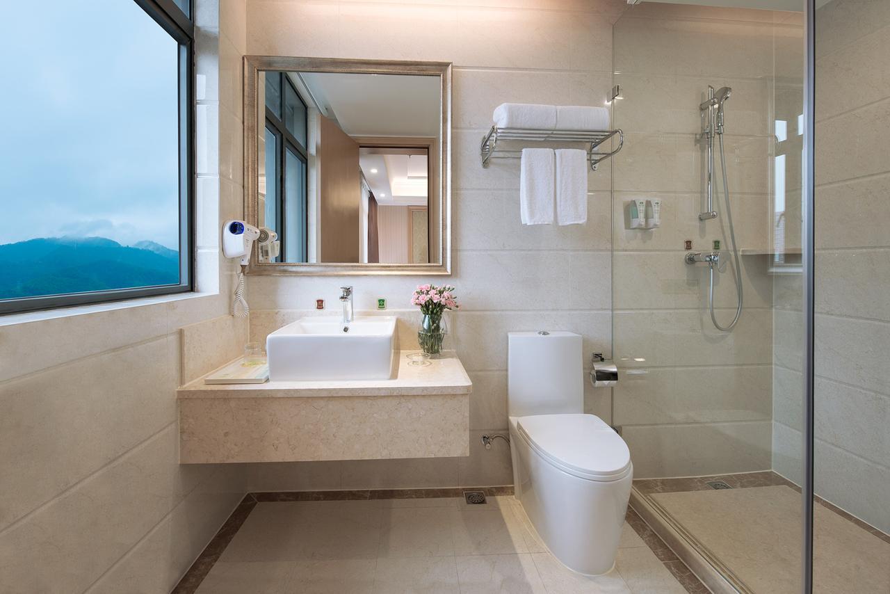 Vienna Hotel - Da Ju Yuan Branch Shenzhen Exterior foto