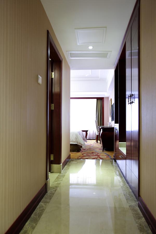 Vienna Hotel - Da Ju Yuan Branch Shenzhen Exterior foto